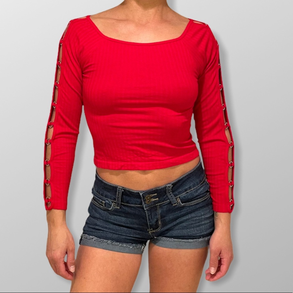 Suzette Red Top with Link Sleeves